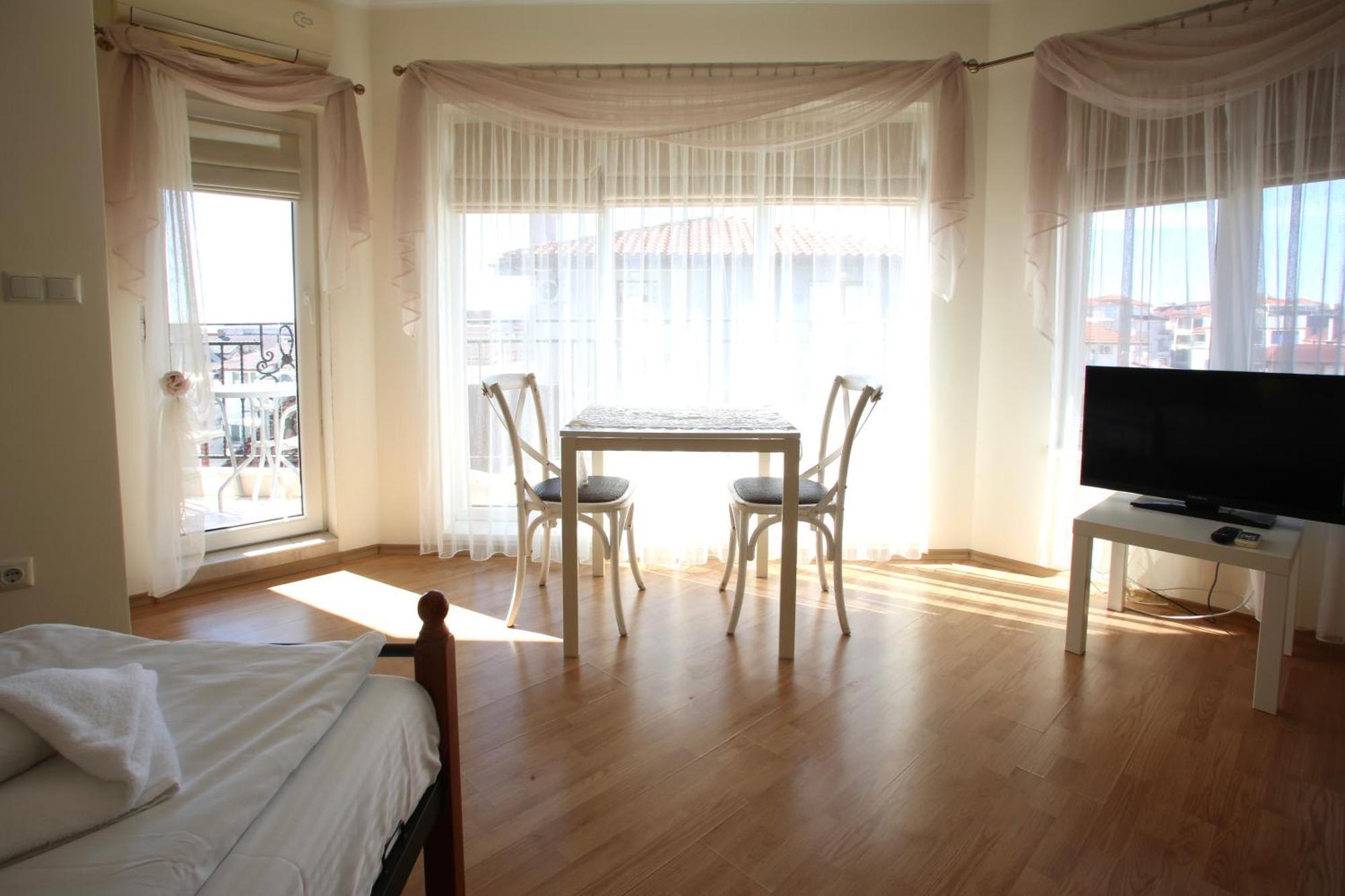 Villa Livia Boutique Apartments Ravda Exterior foto